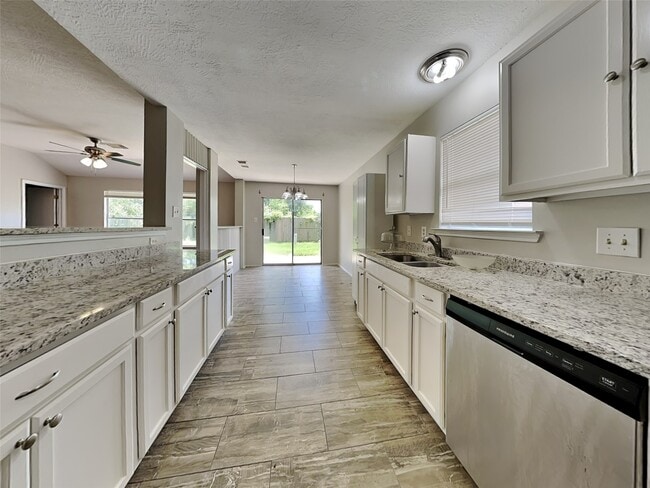 Photo - 3703 Nutwood Ln