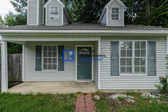 Photo - 3 Bed/2 Bath Home in Brandon