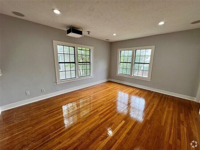 Building Photo - 1831 Colquitt St Rental