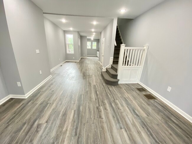 Photo - 4753 N 12th St