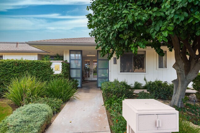 Photo - 3 Cornell Dr