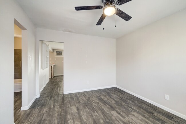 Photo - 2322 Dunlavy St Unit 13