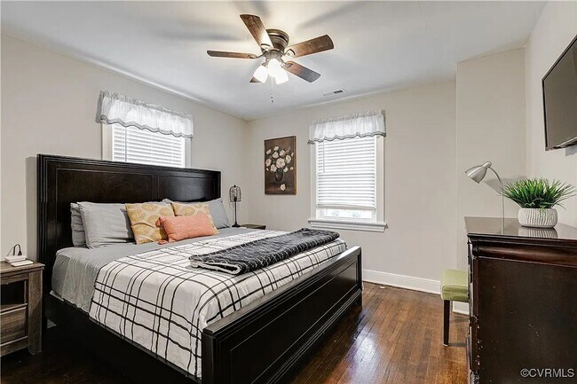 Photo - Charming 2-bedroom 1 bath Unit A