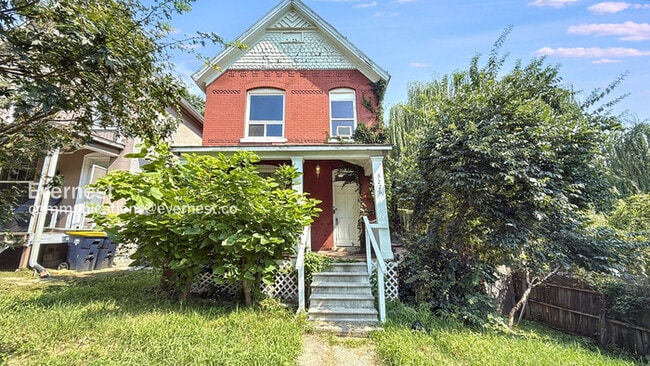 Building Photo - 3226 Smart Ave Rental