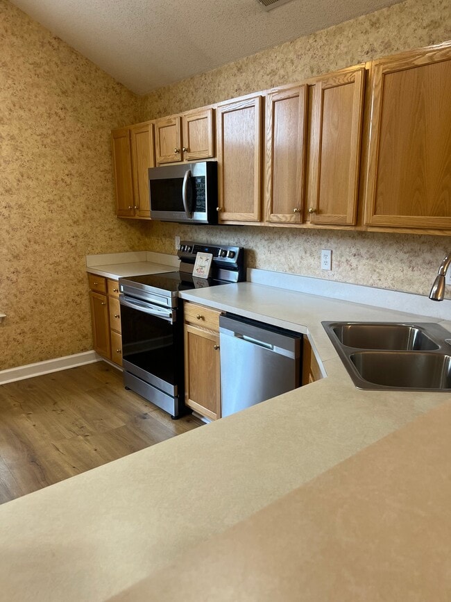 Photo - 5016 Bartholomew's Ln