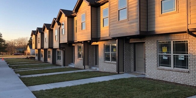 Photo - 66 Bellvue Dr