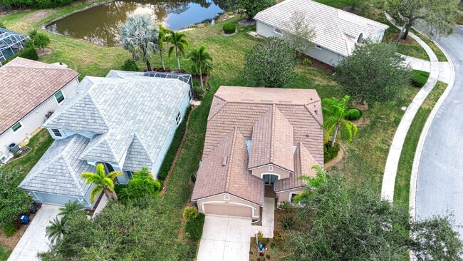 Photo - 8419 Whispering Woods Ct