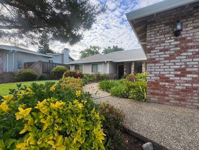 Photo - Stunning 3 bedroom 2.5 bathroom home in Folsom with large backyard