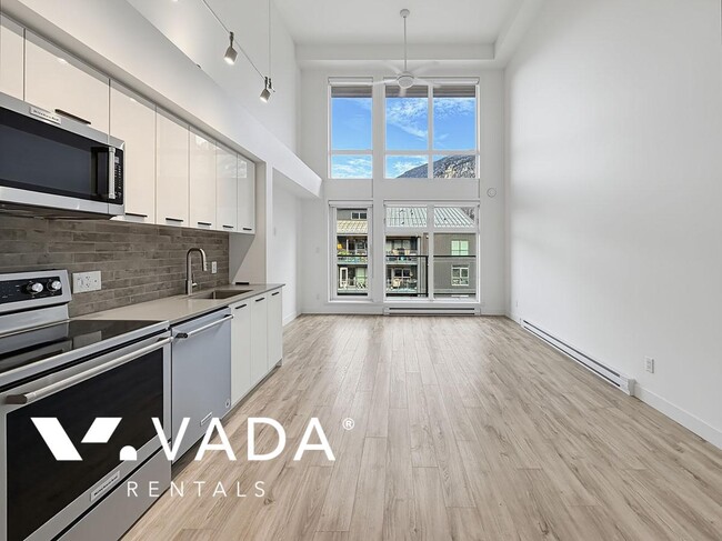 The Lauren 2 BR Loft Rental 604-38013 Third Ave Squamish: VADA