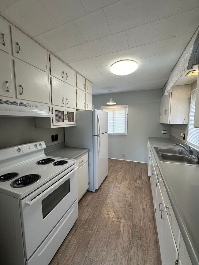 3 Bedroom single family home - 3 Bedroom single family home