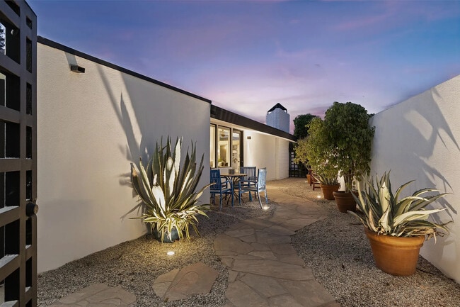 Photo - 18015 Santa Rita St