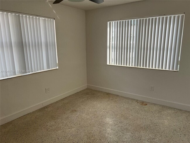 Photo - 4725 NW 4th St Unit Front