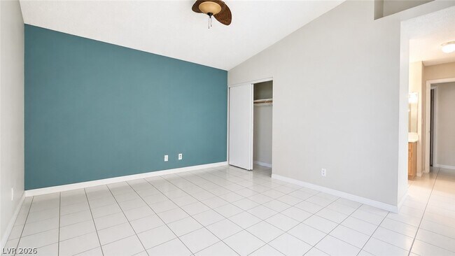 Photo - 44 Fantasia Ln