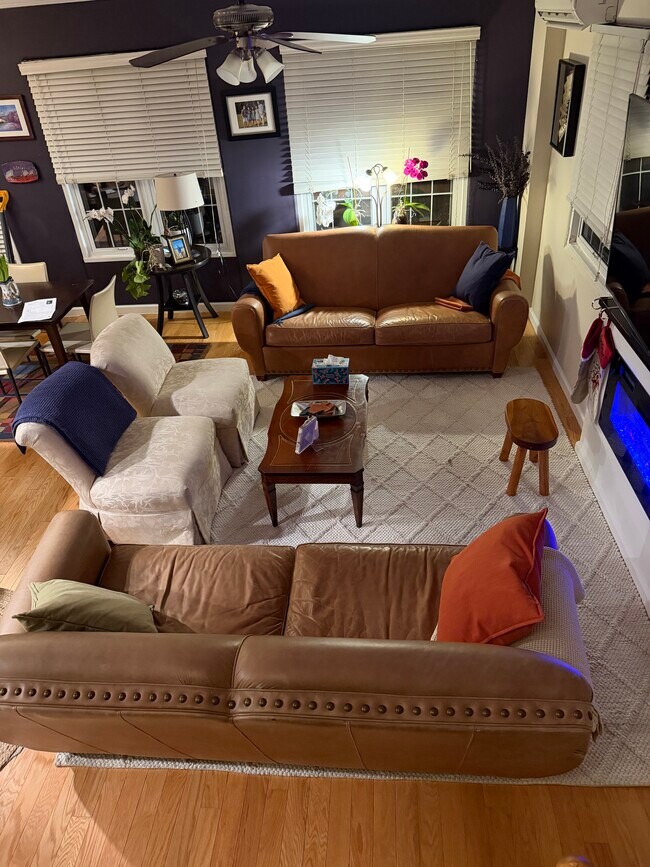 Photo - 3112 Ravensworth Pl Unidad 3112RP