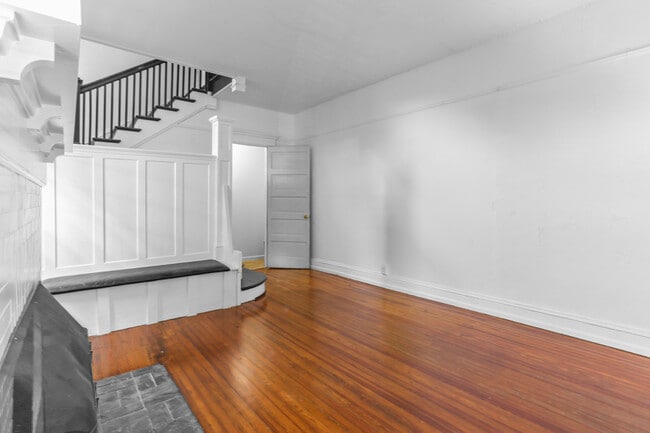 Photo - 783 Charles Allen Dr NE Unidad 1