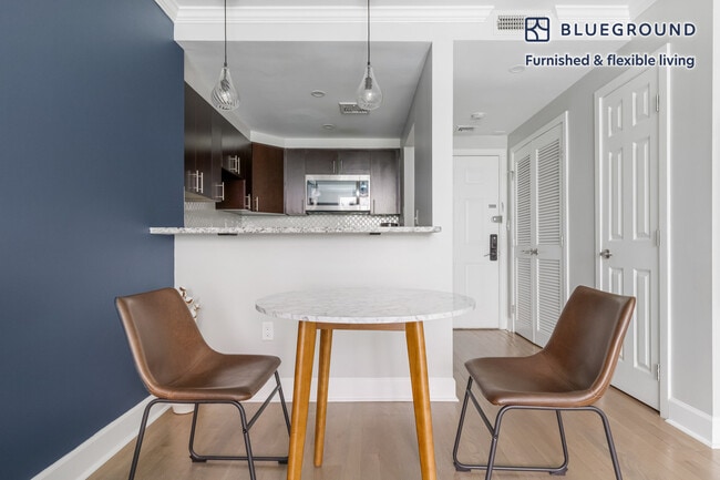 Photo - 7 Harcourt St Unit FL1-ID896