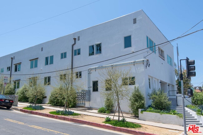 Photo - 3700 W Sunset Blvd Unit 14