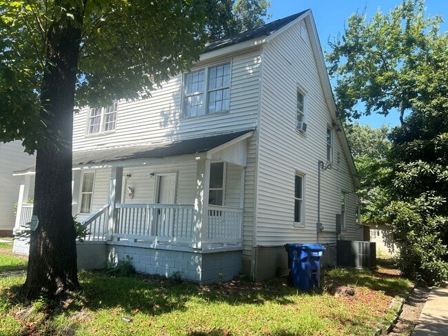 Photo - 110 Huger St
