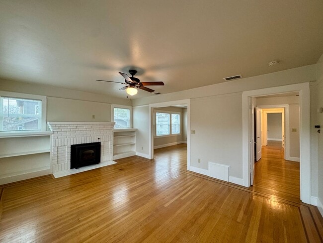 Photo - 940-946 35th Unit 94035s