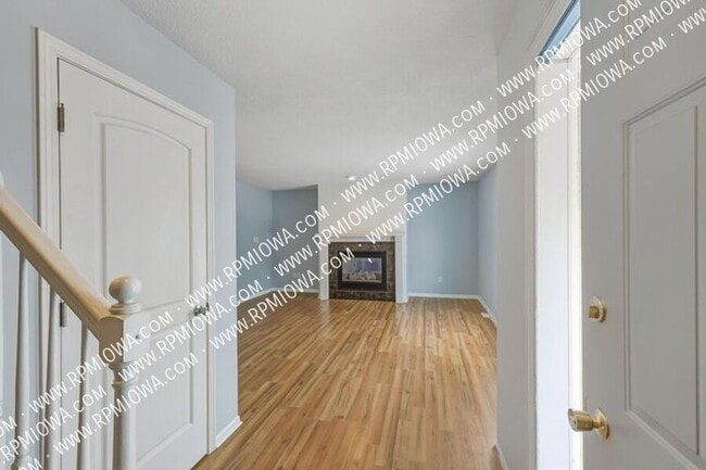 Photo - 4025 SE 25th St