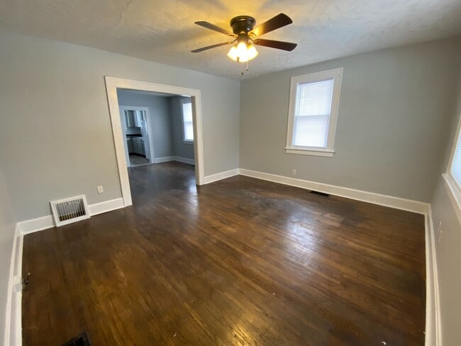 Photo - COLLEGE PRE-LEASING