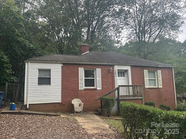 Photo - 381 Euclid Ave