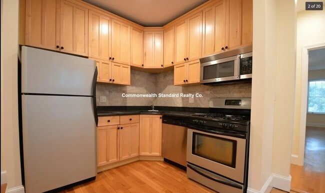 Photo - 191 Winthrop Rd Unit 6