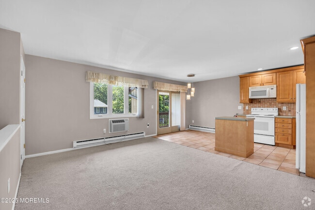 Building Photo - 12 Hilltop Terrace Unit B Rental