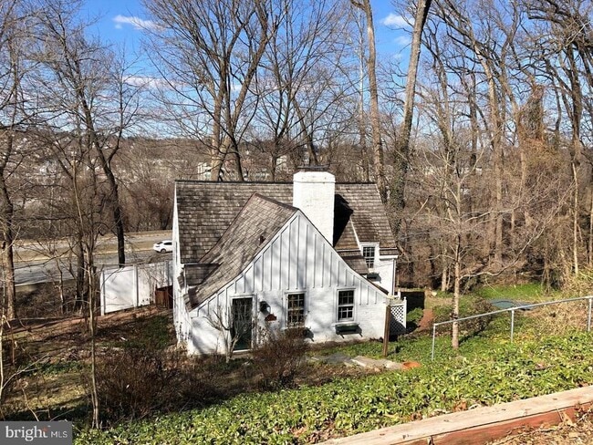 Building Photo - 1243 Bryn Tyddyn Dr Rental