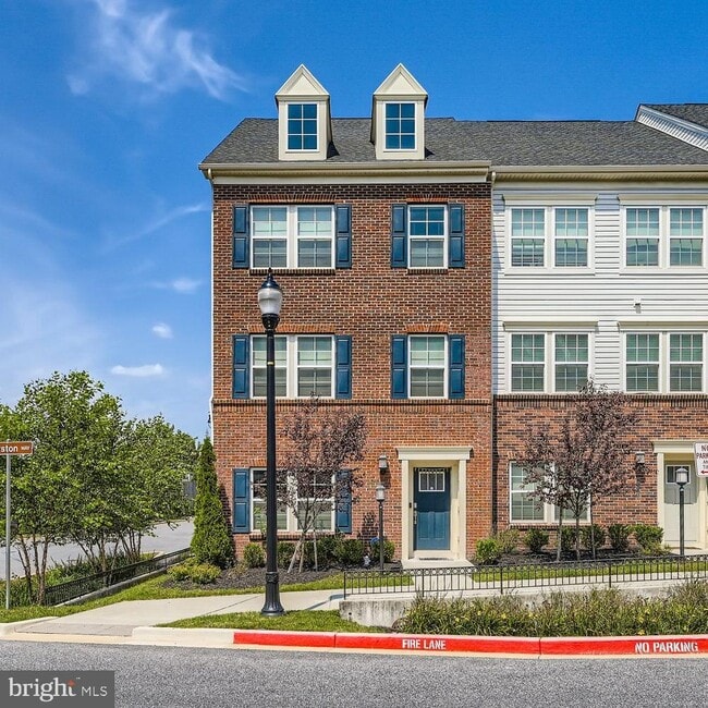 Photo - 7588 Warburg Way Townhome