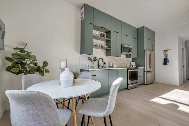 Photo - 103-119 Darlington Unidad 105 Darlington Lane