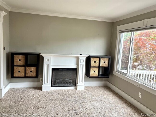 Photo - 671 Wordsworth St