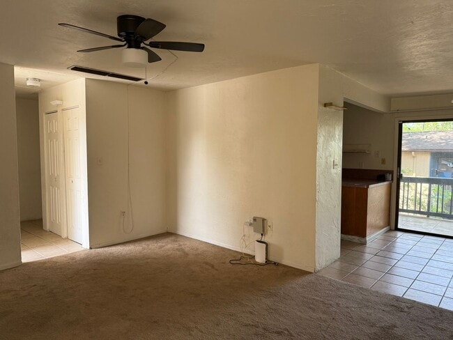 Building Photo - Spacious 2bd/2ba home for rent!