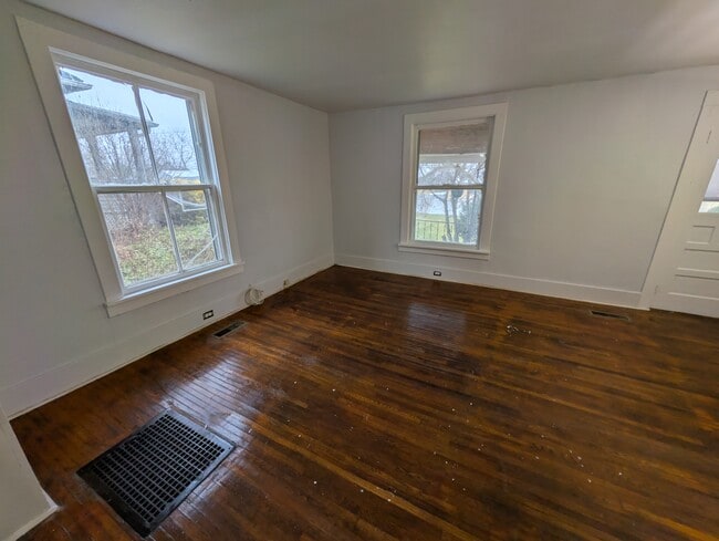 Living room - 1727 Clark Street Rd Unit 1727 Clark Street Road