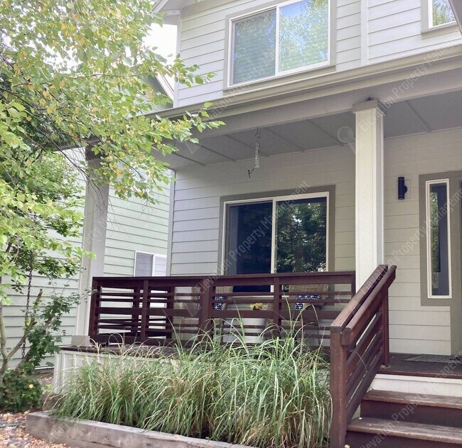 Photo - Beautifully updated 3 BR on west side of Bend Casa