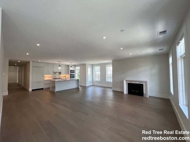 Photo - 20 Marion St Unit 3