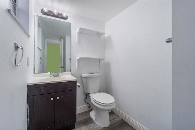 Photo - 2430 SW 81st Ave Unit 305