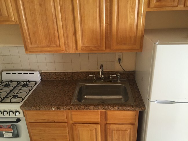 Photo - Marshall Gardens Apartments