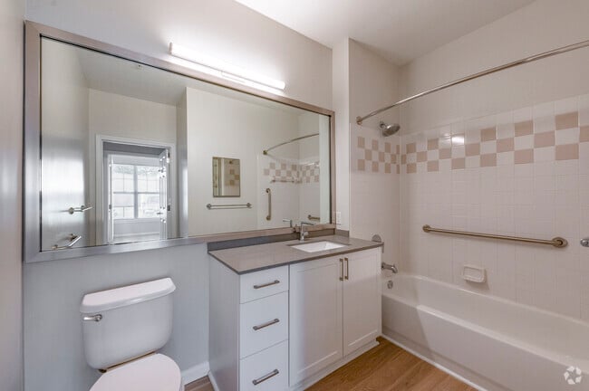 Riverwood at New Canaan - 1BD 1BA - Bathroom