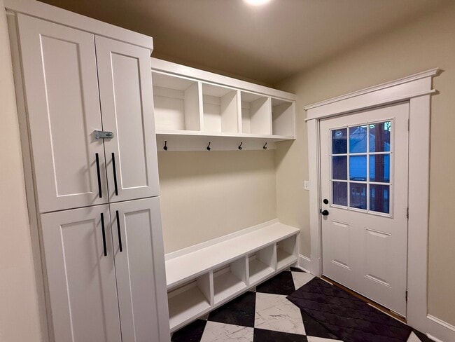 Photo - 1521 Rhode Island St