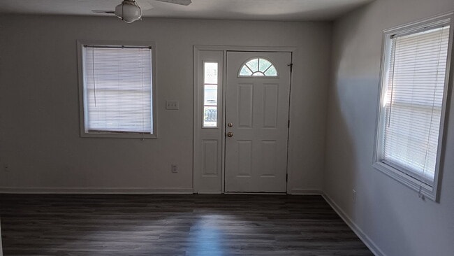 Photo - 3BR, 2.5BA end unit available August 1, 2025