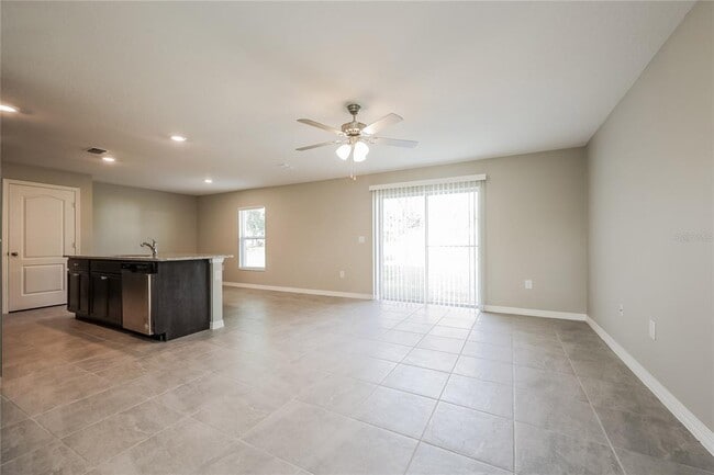 Photo - 1662 Redfin Dr