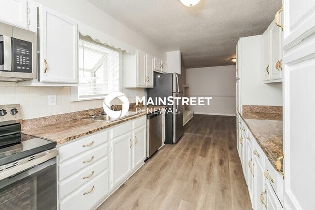 Photo - 4 Bedroom Pet-Friendly Home in SEYMOUR, TN with Main Street Renewal