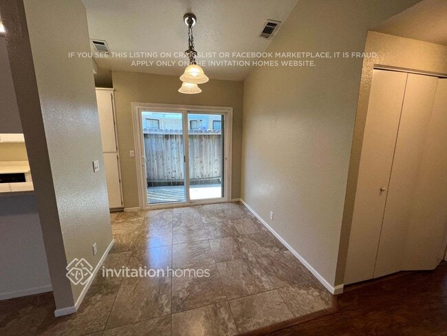 Photo - 1324 Puebla Way