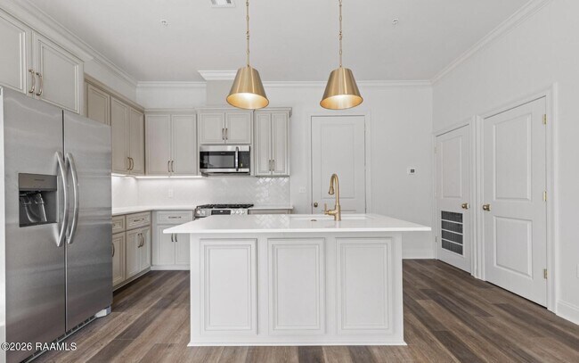 200 Prescott Blvd Unit 300
