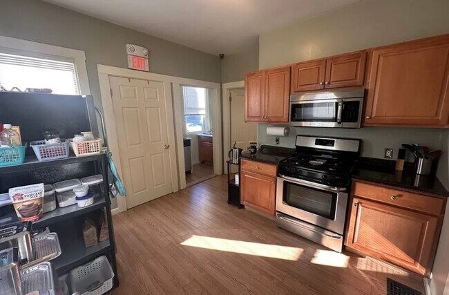 Photo - 374 Highland Ave Apartamentos Unidad 1