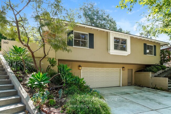 Photo - 360 Glenullen Dr