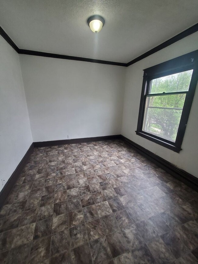 Photo - 3149 N 25th St Unit 3149 (Lower)