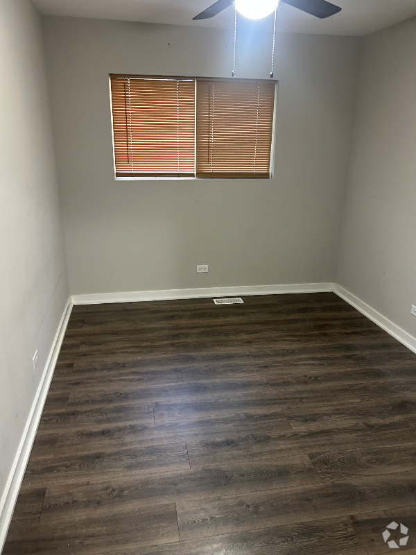 Building Photo - 178 Nauvoo St Rental