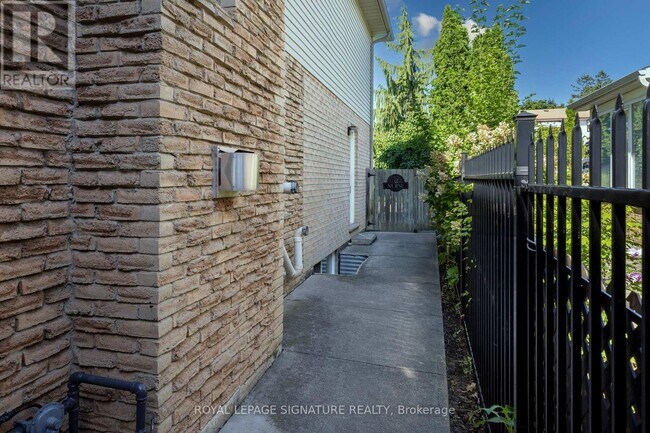 Photo - 2545 Evelyn Ct